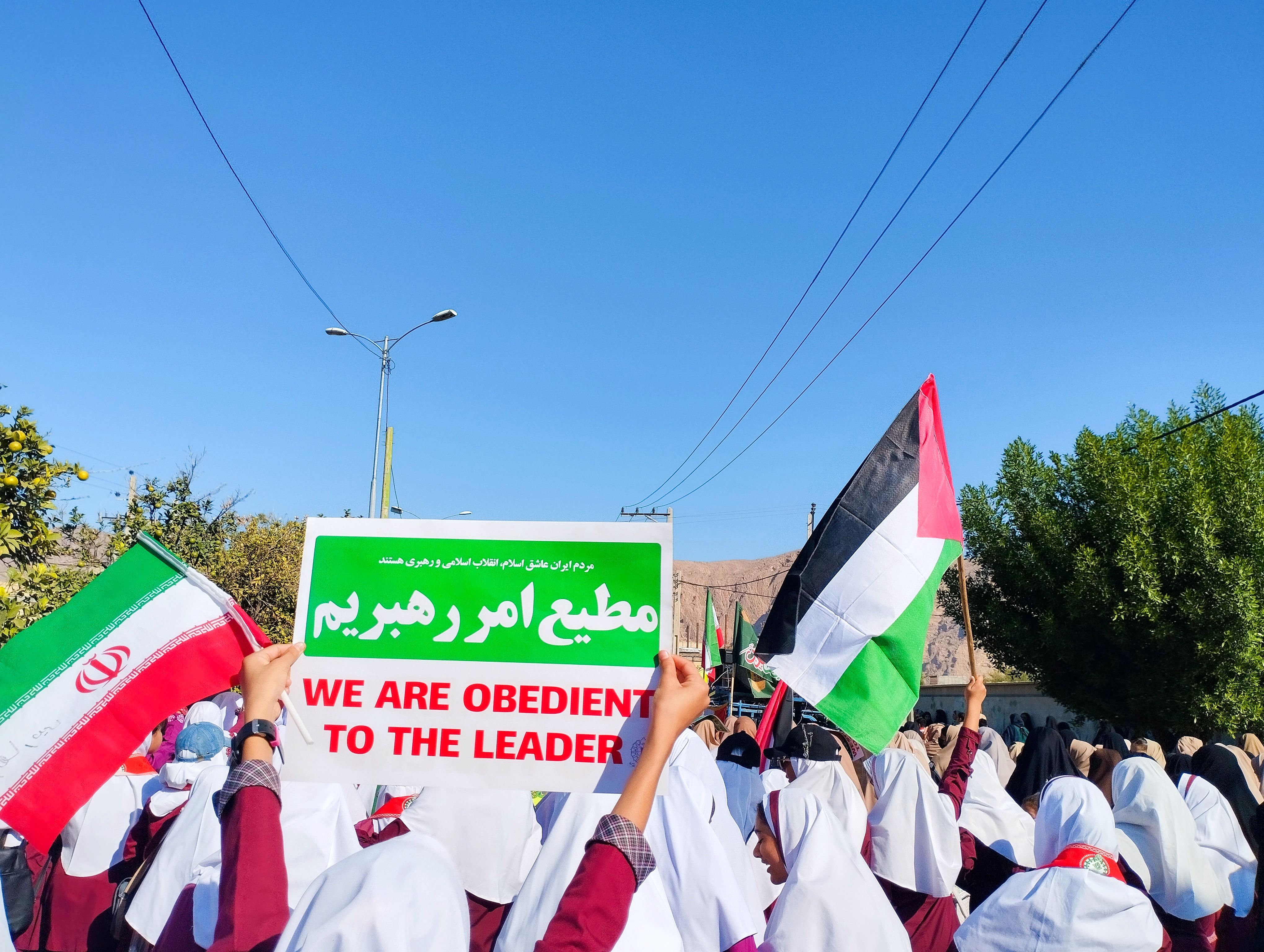  راهپیمایی یوم الله 13 آبان در حاجی‌آباد