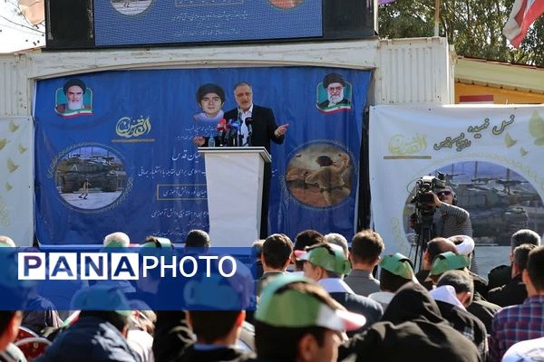 افتتاحیه ملی اردوی راهیان نور همزمان با گرامیداشت روز نوجوان و هفته بسیج دانش‌آموزی در گلزار شهدای تهران