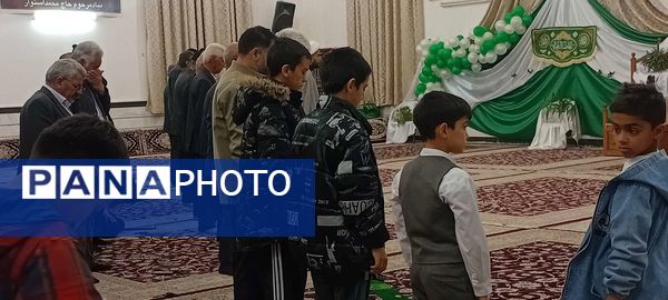 نماز جماعت در شب میلاد حضرت زهرا س در خلیل آباد