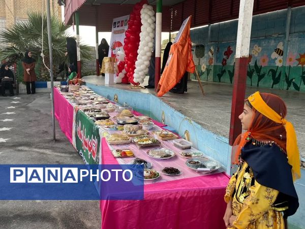 طرح ملی «ماهر و سفیران سلامت» در آموزشگاه زینبیه خورموج دشتی 