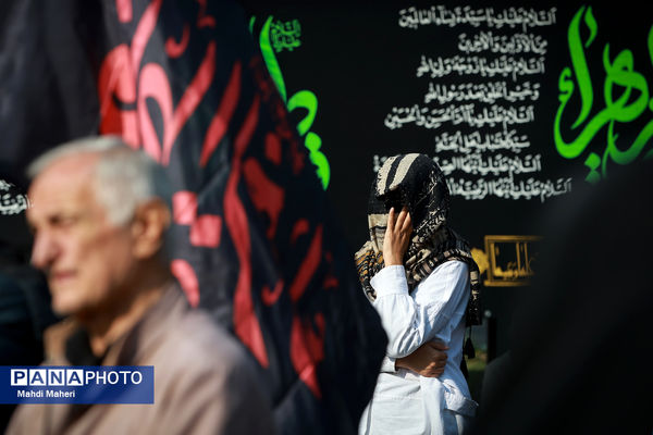 اجتماع عزاداران فاطمی در میدان هفت تیر