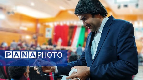 آیین گرامیداشت تجلیل از معلمان نمونه کشوری کهگیلویه و بویراحمد