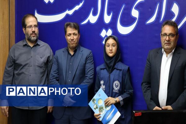 نشست صمیمانه شهردار پاکدشت با خبرنگاران و اصحاب رسانه