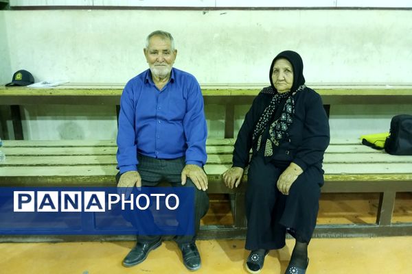 حضور پرشور کودکان در کنار والدین پای صندوق‌های رای نصیرشهر 