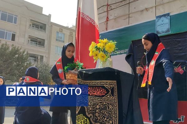 شور وشوق دانش‌آموزان در برنامه صبحگاهی مدرسه مریم بهارستان دو