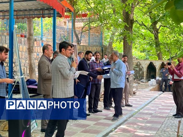 مراسم تجلیل از همکاران فعال حوزه پرورشی شهرستان‌های مانه و سملقان در بوم گردی زو علیا