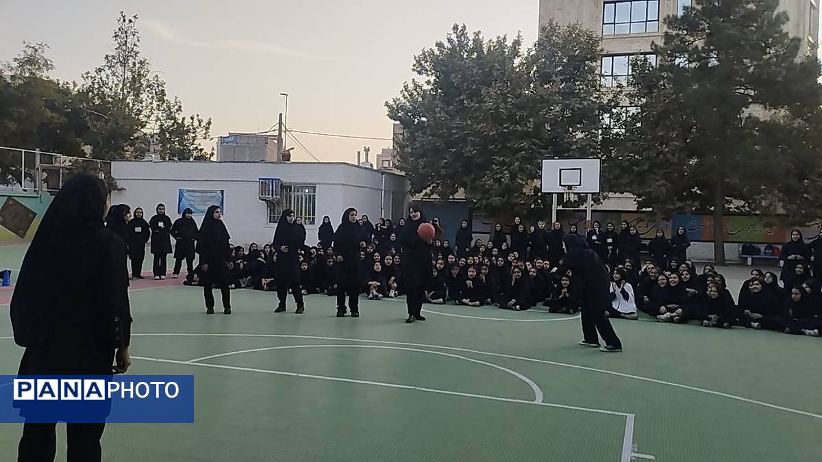 افتتاحیه المپیاد ورزشی در دبیرستان مستوفق