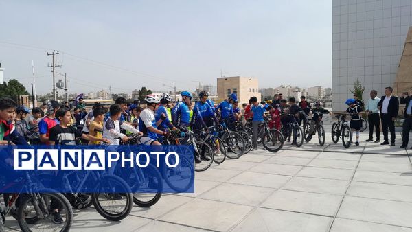همایش بزرگ دوچرخه‌سواری دانش آموزان مقطع ابتدایی شهرستان تربت حیدریه 