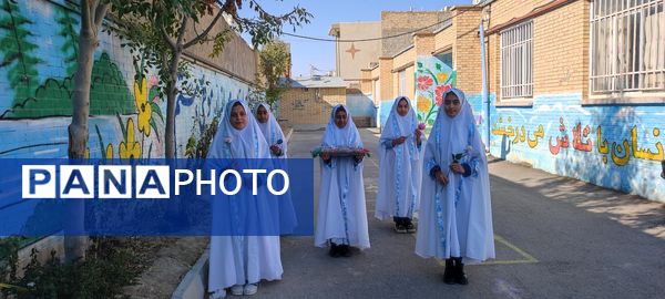 آیین افتتاحیه سفیران سلامت در مدرسه شهید خاقانی شهرستان شیروان