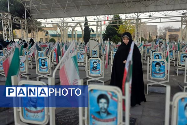 اعزام دانش‌آموزان دختر استان فارس به حج عمره