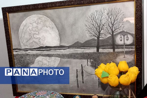 نمایشگاه هنری «هفته ماها» روایت تصویر از پیوندهای نادیدنی