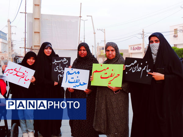 جاماندگان اربعین در بندرخمیر، شور حسینی را به خیابان‌ها آوردند