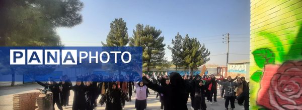 صبحگاه دبیرستان دخترانه دوره اول پروین اعتصامی  روستای انداد