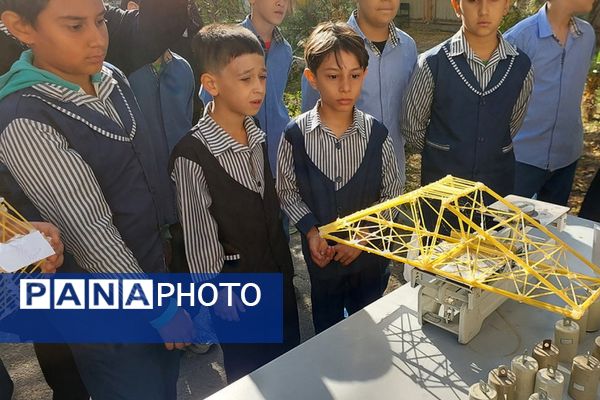 برگزاری مسابقات روز آزمایشگاه در پژوهش سرای بصیرت یک ناحیه دو شهرری 