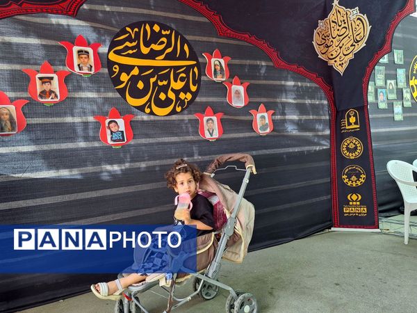 موکب «هم‌قدم تا حرم»؛ میعادگاه خادمان دانش‌آموز