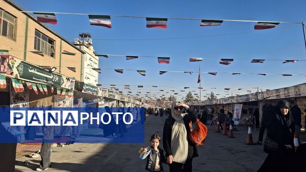 برگزاری نمایشگاه بزرگ ایران مقاوم به مناسبت هفته دفاع مقدس در اسلامشهر