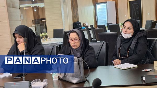 همایش اجرایی‌سازی سند منشور اقامه نماز در استان البرز