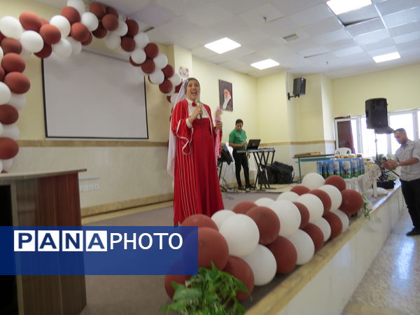 جشن الفبا در مدرسه دخترانه امام خمینی(ره) بجنورد