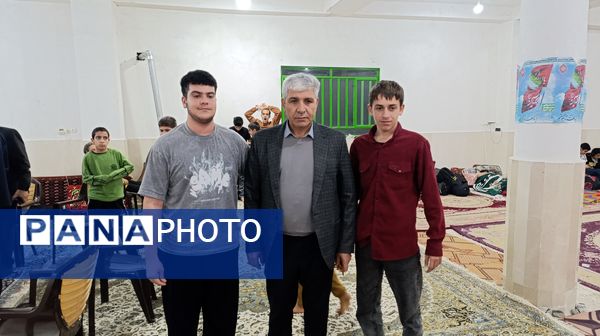  حضور مسئولان آموزش و پرورش در جمع معتکفین دانش‌آموز یاسوج