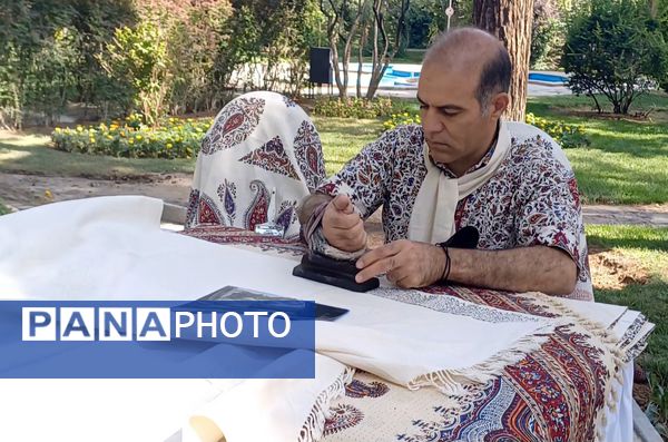 آیین بهره‌برداری از گذر صنایع دستی اصفهان