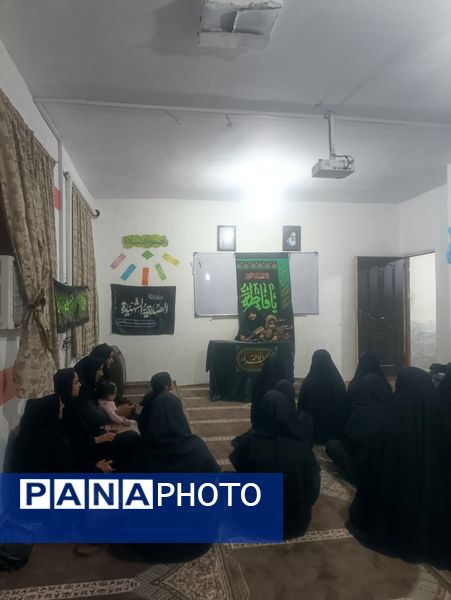 دبیرستان فنی و حرفه ای فاطمیه در سوگ بانوی دو عالم