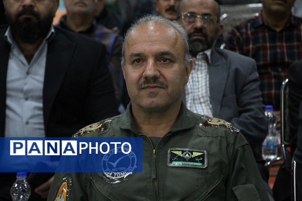 یادواره شهدا هنرستان فنی انقلاب اسامی یزد