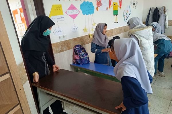 خانه تکانی آموزشگاه زهرا عبدالهیان به مناسبت فرارسیدن عید نوروز 
