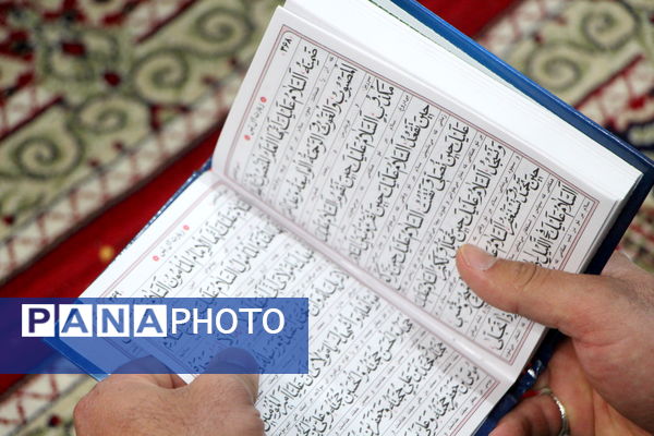 اقامه نماز باران در حسنیه محمود‌آباد یزد