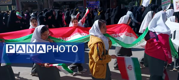 صدای وحدت دانش‌آموزان فارسان در روز ۱۳ آبان 