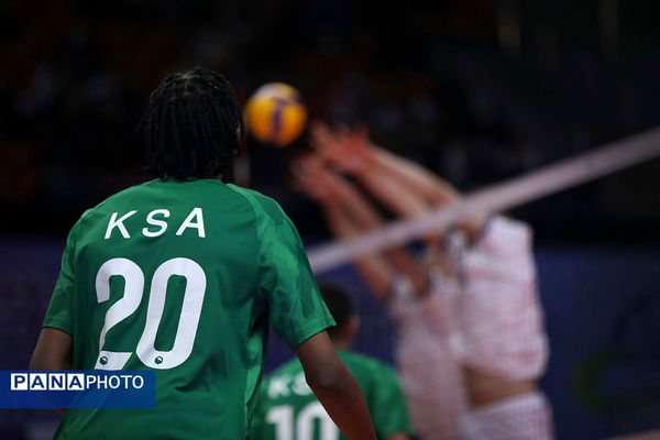 مسابقات دانش‌آموزی والیبال زیر ۱۵ سال قهرمانی جهان (ایران - عربستان)