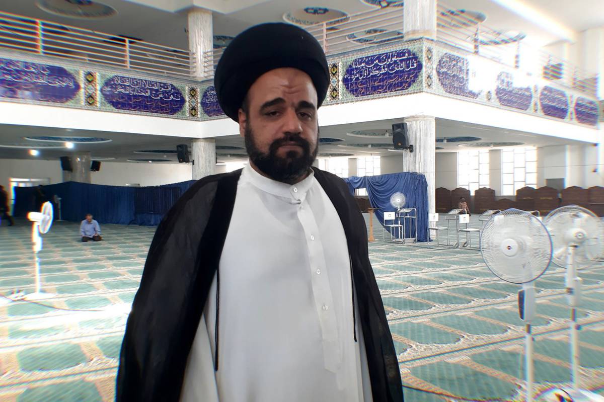  نماز جماعت ضیافتِ روحانی است که دل‌ها در صفوف به هم پیوسته ندای وحدت سر می‌دهند.