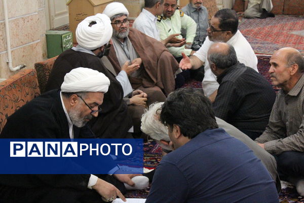 مسئولان قضایی زنجان پای درد دل مردم
