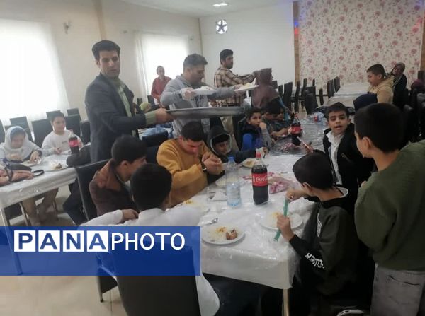 برگزاری جشنی برای معلولان، پاک‌ترین مخلوقات خدا در آشخانه 
