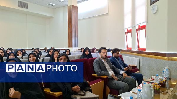 آیین تودیع و تکریم معاون سابق آموزش ابتدایی ناحیه ۶