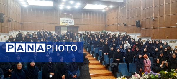 سومین روز اختتامیه استانی چهل‌وسومین جشنواره فرهنگی و هنری «فردا» در کانون شهید فهمیده کرج