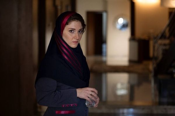 انتشار پوستر «تابستانی که برف آمد» در آستانه اکران