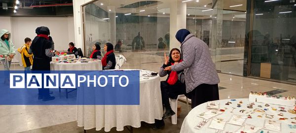 برگزاری جشنواره هنری یلدا در مجتمع طلای سفید