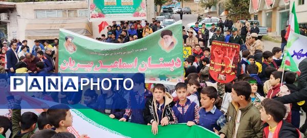 راهپیمایی روز13 آبان در شهر کلات برگزار شد