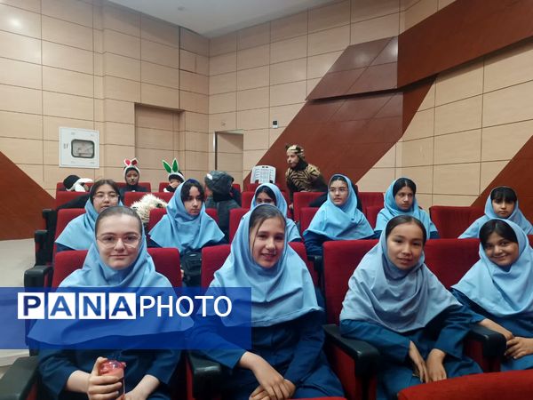 چهل و سومین دوره مسابقات فرهنگی هنری فردا در گروه تئاتر