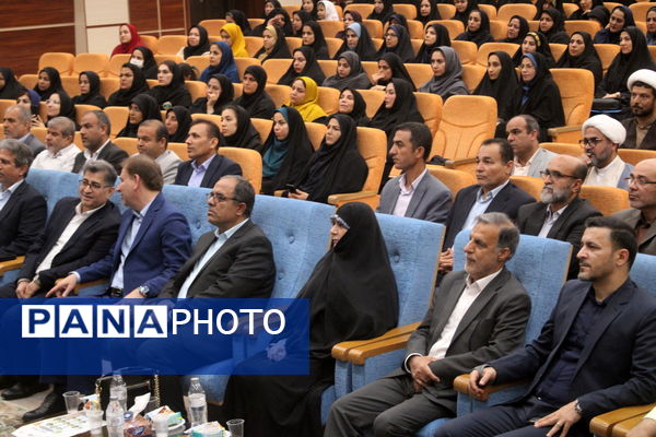 تجلیل از معلمان نمونه استان بوشهر