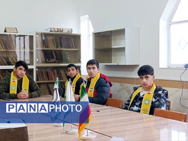 انتخابات شورای دانش‌آموزی در شهرستان فاروج 