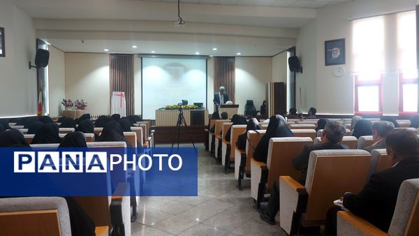 جلسه تبیین برنامه های عملیاتی حوزه معاونت ابتدایی ناحیه 6