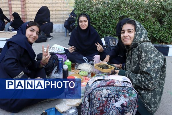 جوانه‌ نشاط و سلامت در هنرستان کارآفرین پیشوا