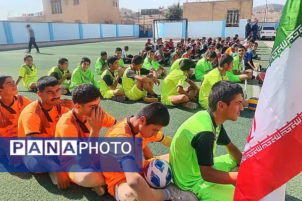 آغاز المپیاد درون‌مدرسه‌ای دانش‌آموزان دیشموک همزمان با هفته تربیت‌بدنی