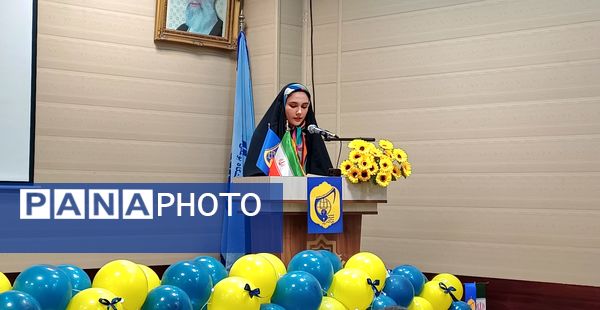اختتامیه مدرسه انقلاب در شهرستان رزن