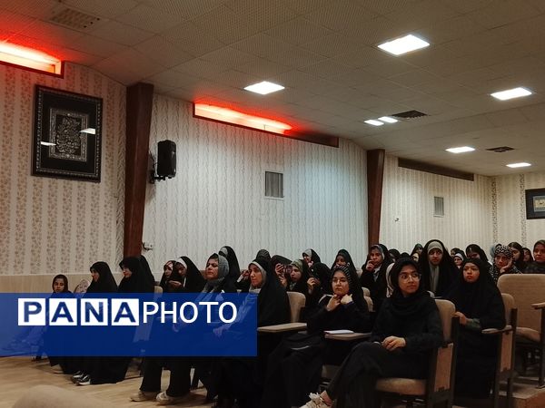 مراسم رونمایی ازچهارکتاب در نیشابور