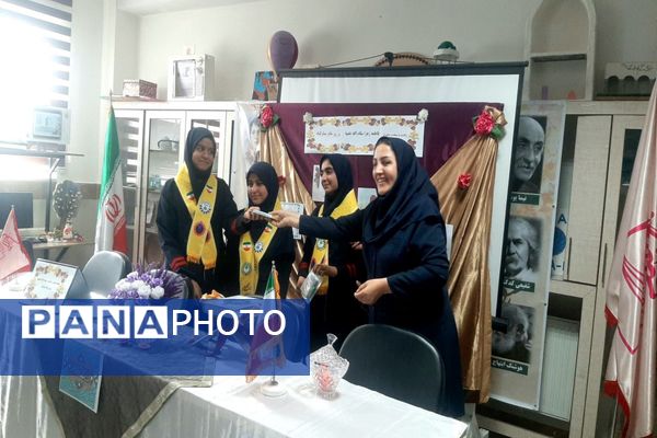  آیین گرامیداشت میلاد حضرت فاطمه(س) و روز مادر در مدارس شهرستان ملارد