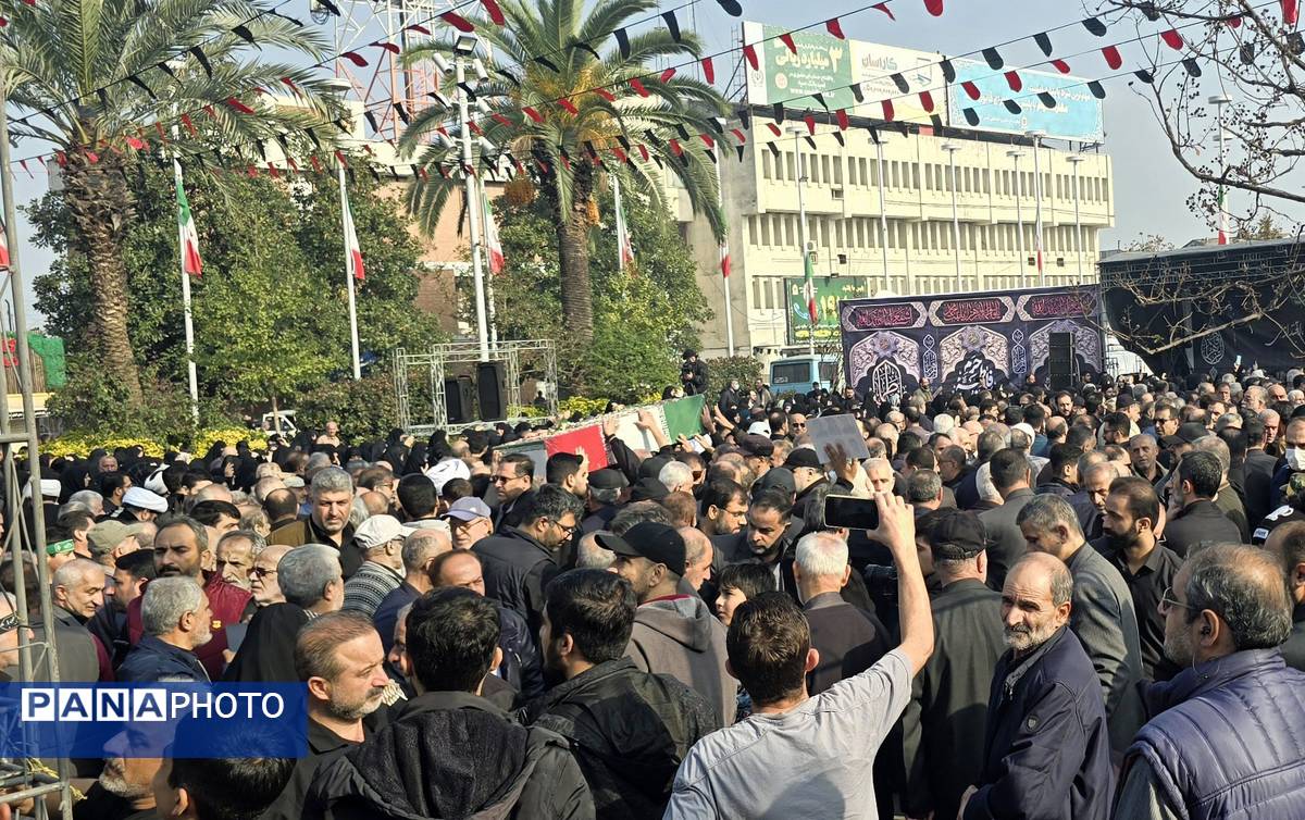 مراسم تشییع پیکر هفت شهید گمنام در رشت