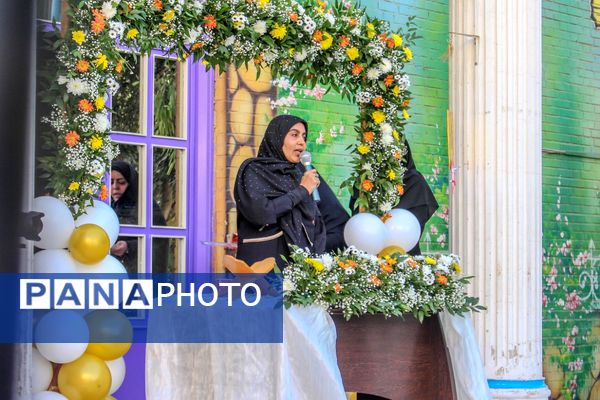 آیین بزرگداشت هفته بهداشت روان و انتخابات همیار مشاوران