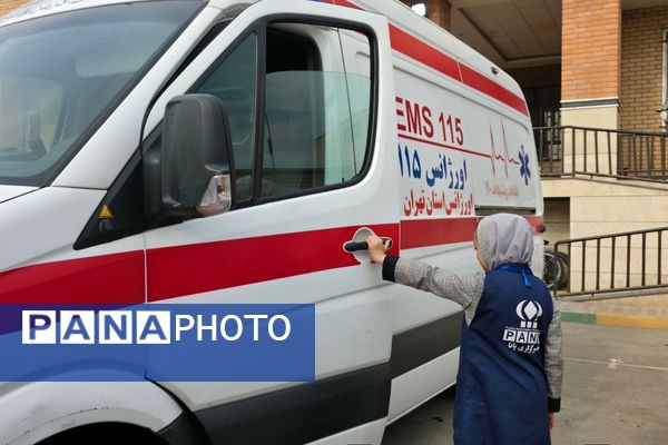 اجرای مانور زلزله با حضور مسئولان در مدرسه استاد مطهری رباط‌کریم